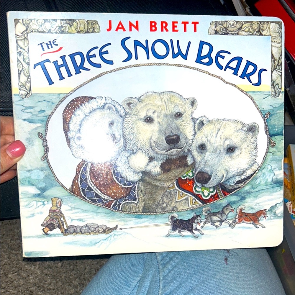 The three snow bears NWT